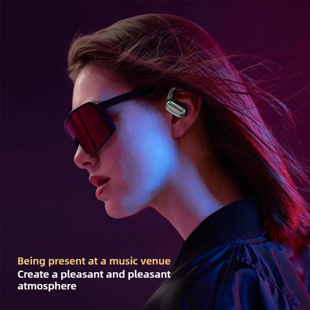 Touchscreen Bluetooth Translator Earbuds Headphone with Noise Reduction Touch Screen - BeautiMass