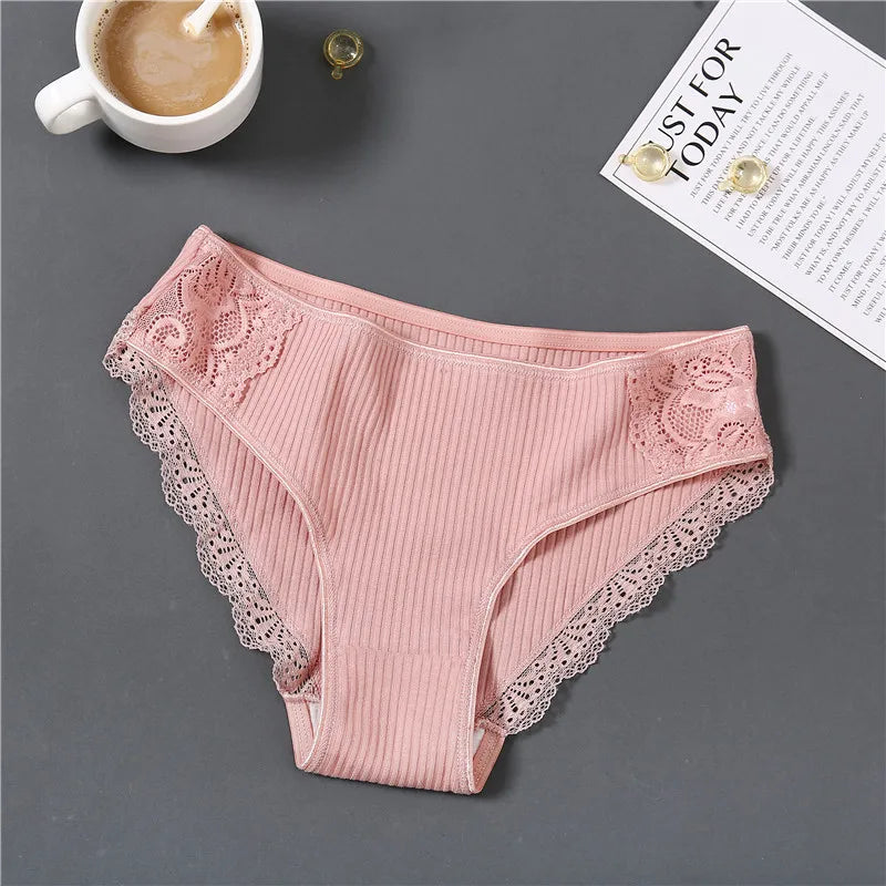 FINETOO 3Pcs/set Women Cotton Low-Rise Underwear Panties Trendy Patchwork Lace Briefs - BeautiMass