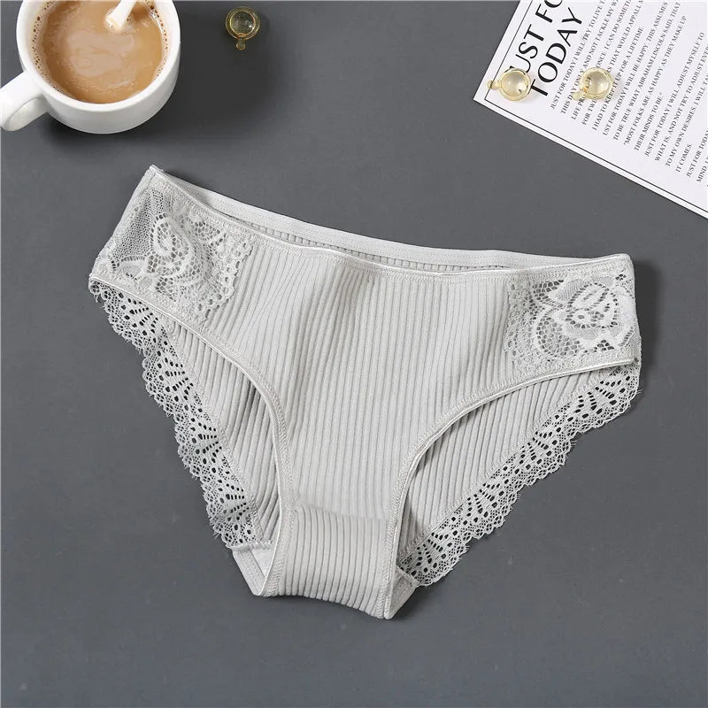 FINETOO 3Pcs/set Women Cotton Low-Rise Underwear Panties Trendy Patchwork Lace Briefs - BeautiMass