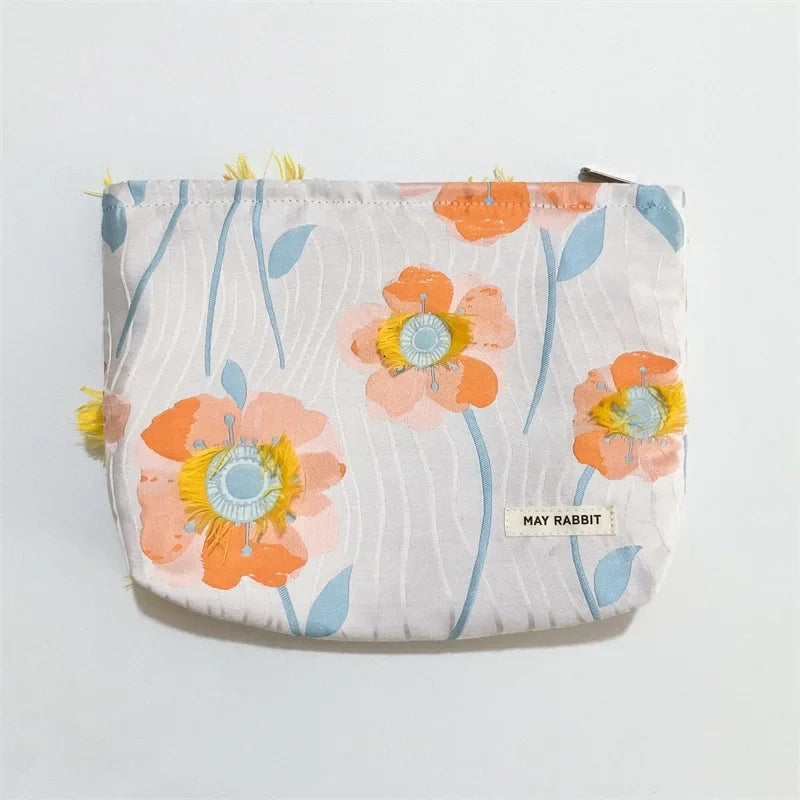 Vintage Relief Flower High-quality Makeup Bag for Women - BeautiMass