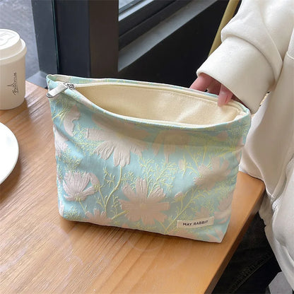 Vintage Relief Flower High-quality Makeup Bag for Women - BeautiMass